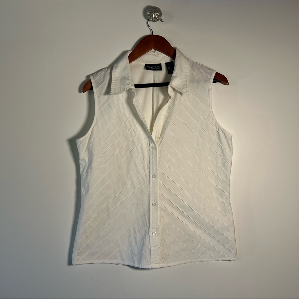 ÑEW YORK COMPANY TANK TOP BLOUSE - Picture 9 of 16